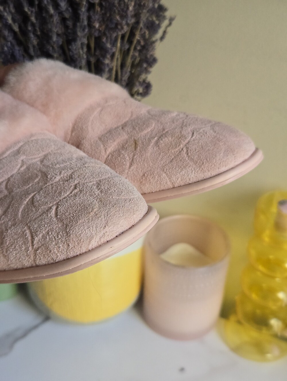 GUC Coach Sherpa Flat Mules In Signature Suede Candy Pink Size 9 B - Picture 12 of 13